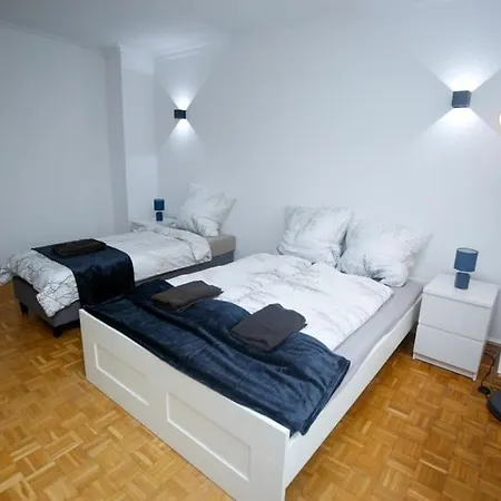 Business & Travel 150m, 15 Min Messe * Frankfurt am Main