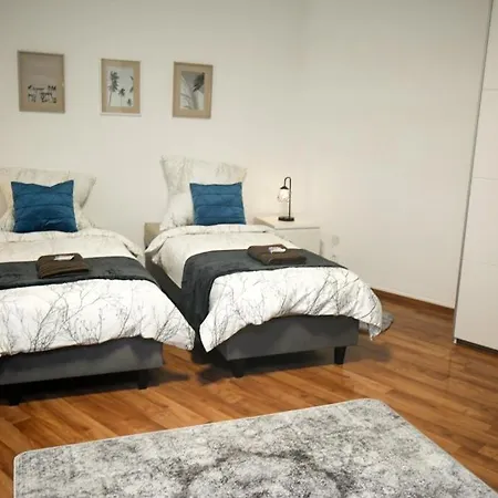 Apartament Business & Travel 150m, 15 Min Messe *