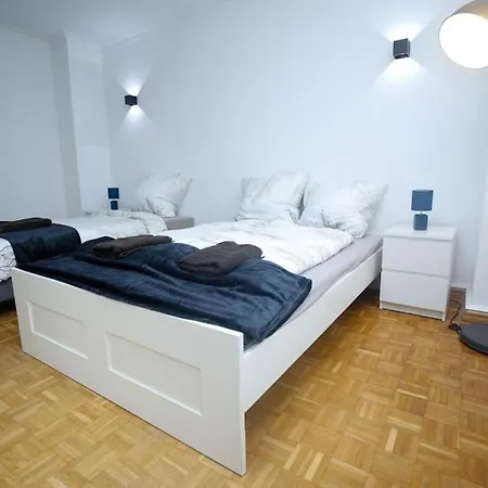 Business & Travel 150m, 15 Min Messe Apartment